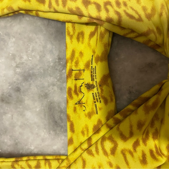 Skatie Tulum neon yellow leopard print? Penny top and mandi bottom M - Picture 3 of 4
